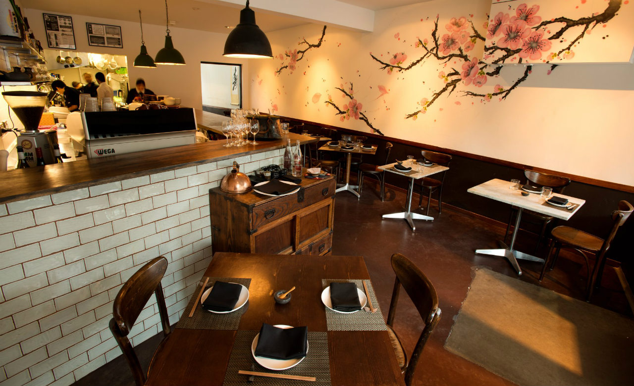 Japanese Restaurant Sydney - Kuro Bar